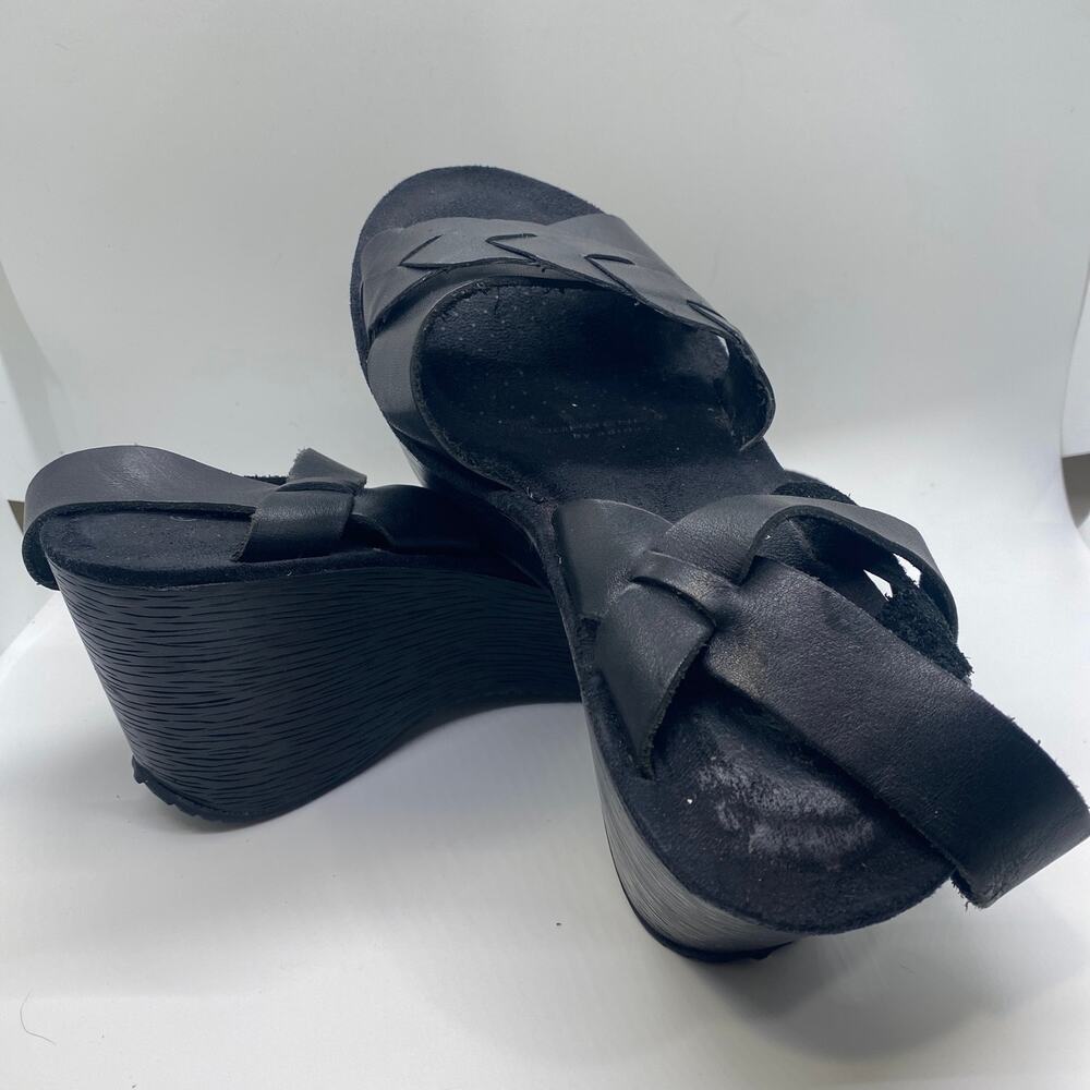 adiPRENE by Adidas Black Sandals Wedge Strappy Leather Women sz 8